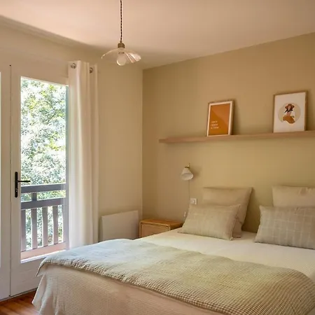 Villa Horizon, Proche