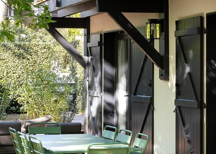 Horizon, Proche Villa